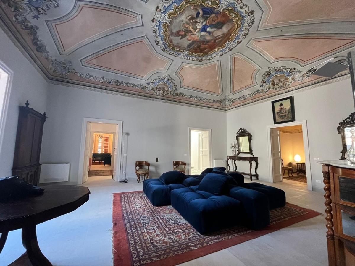 Bed and Breakfast Palazzo Triolo - Dimora Di Charme Corleone Exteriér fotografie